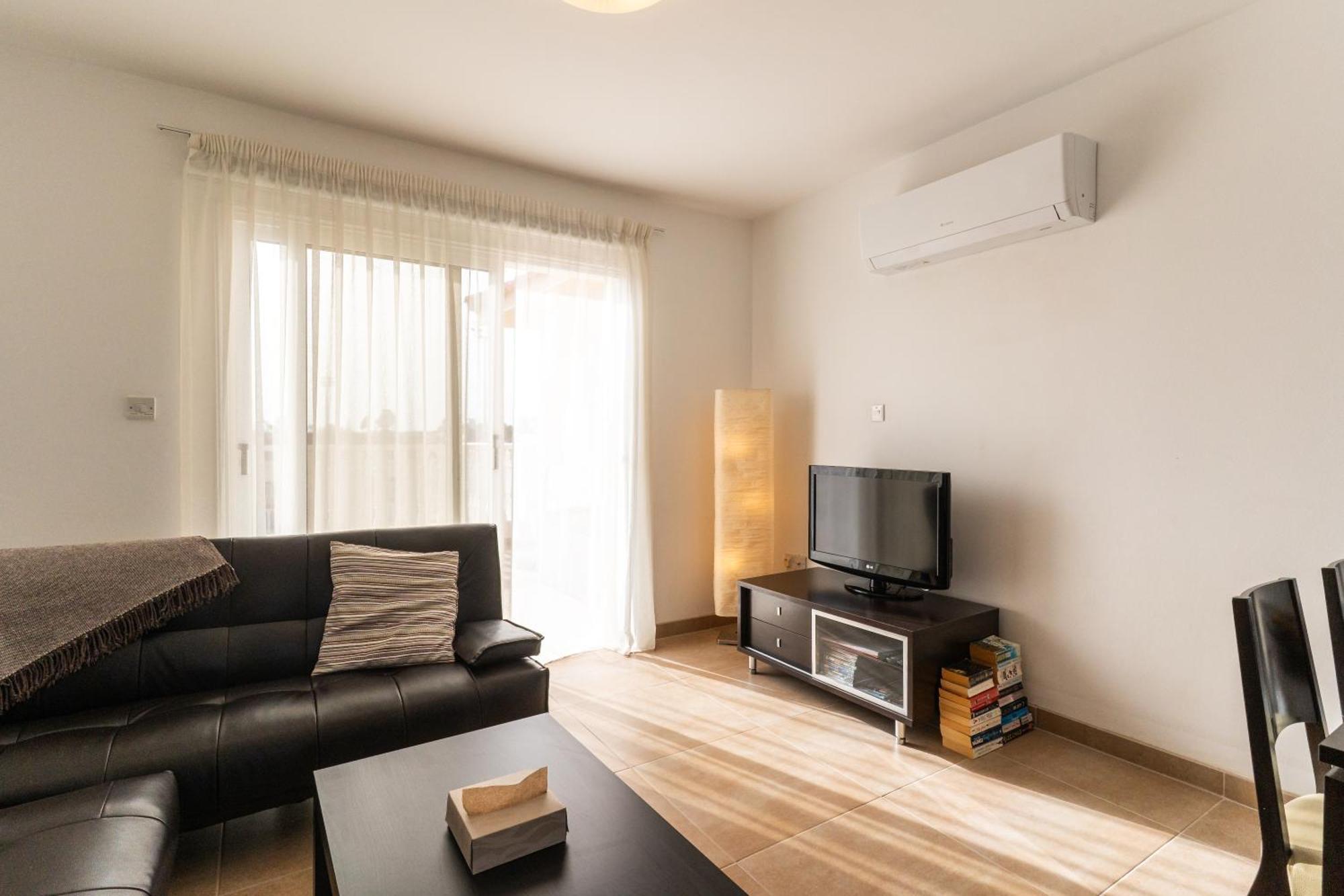 Apartament Nissi *