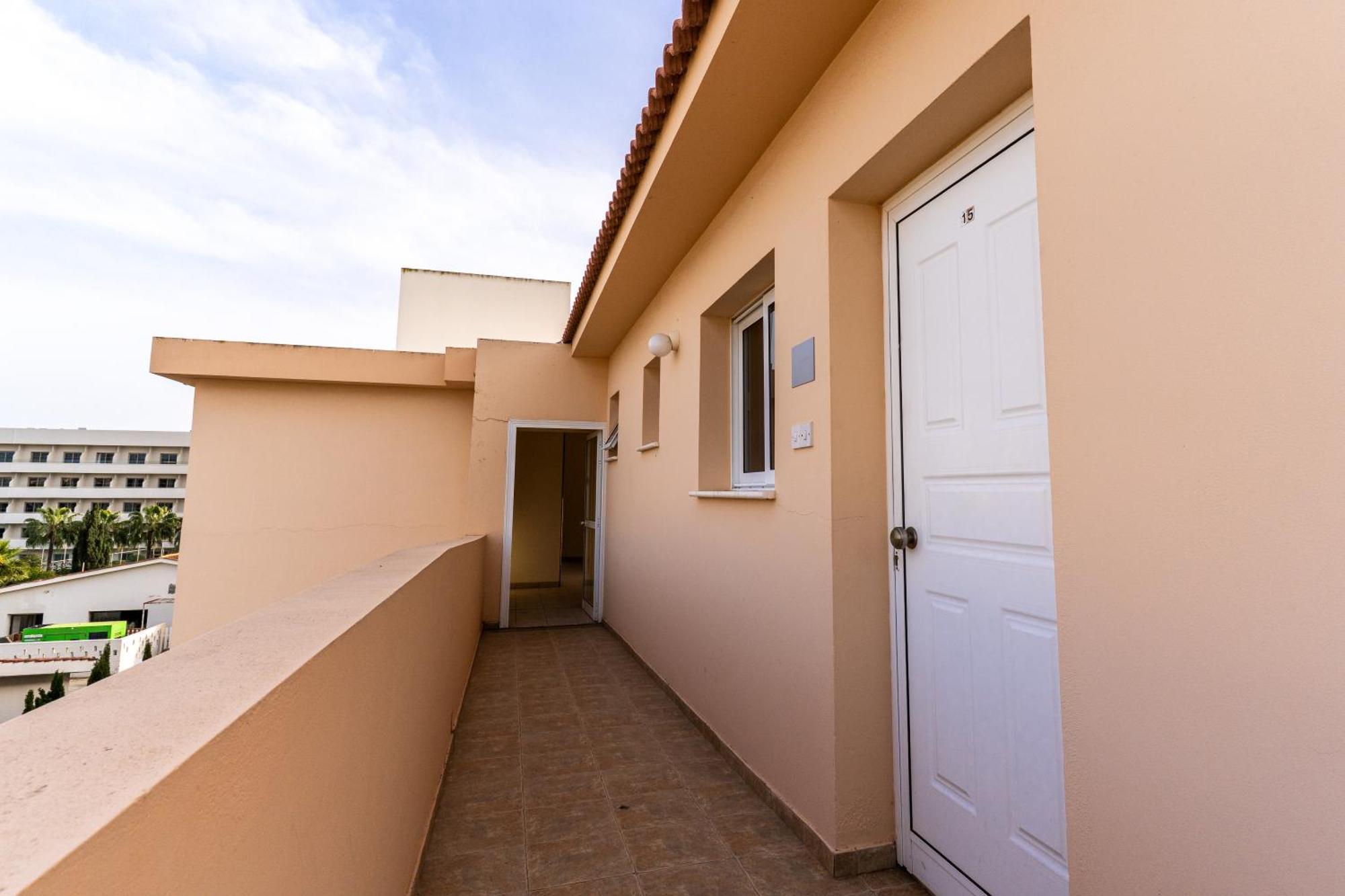 Nissi Apartament *