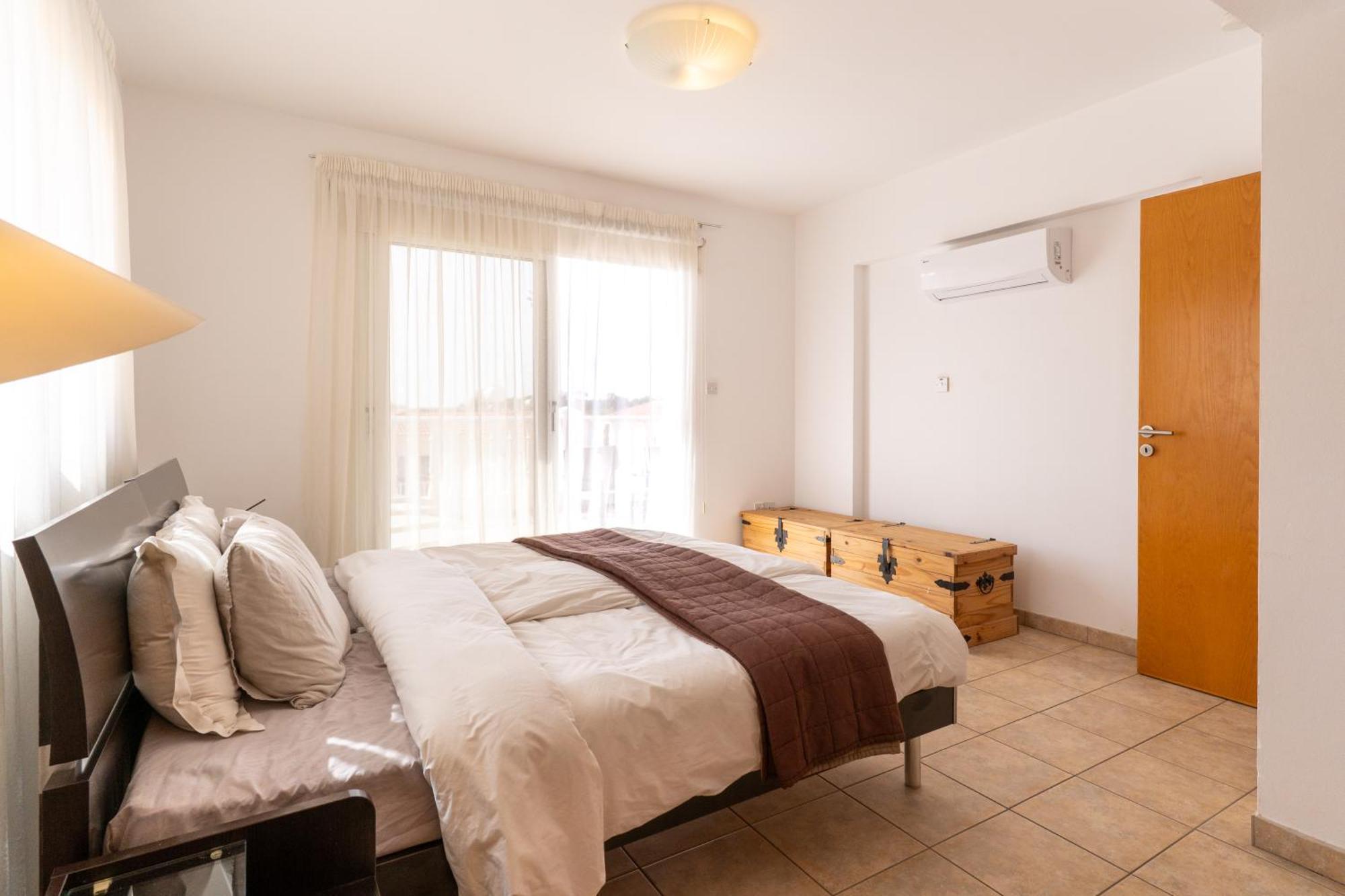 Apartament Nissi *